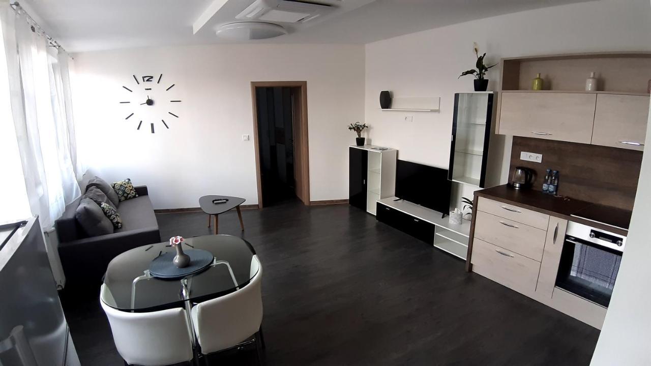 Hrnciarska Apartments Košice Exteriör bild